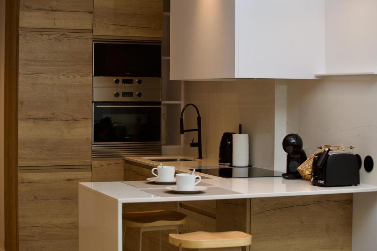 Suite 102 - 1 Bedroom Suite In Amando Perez Suites Ribadeo Exterior photo